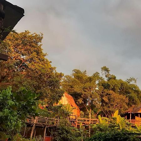 Tree Lodge Banlung Exterior foto