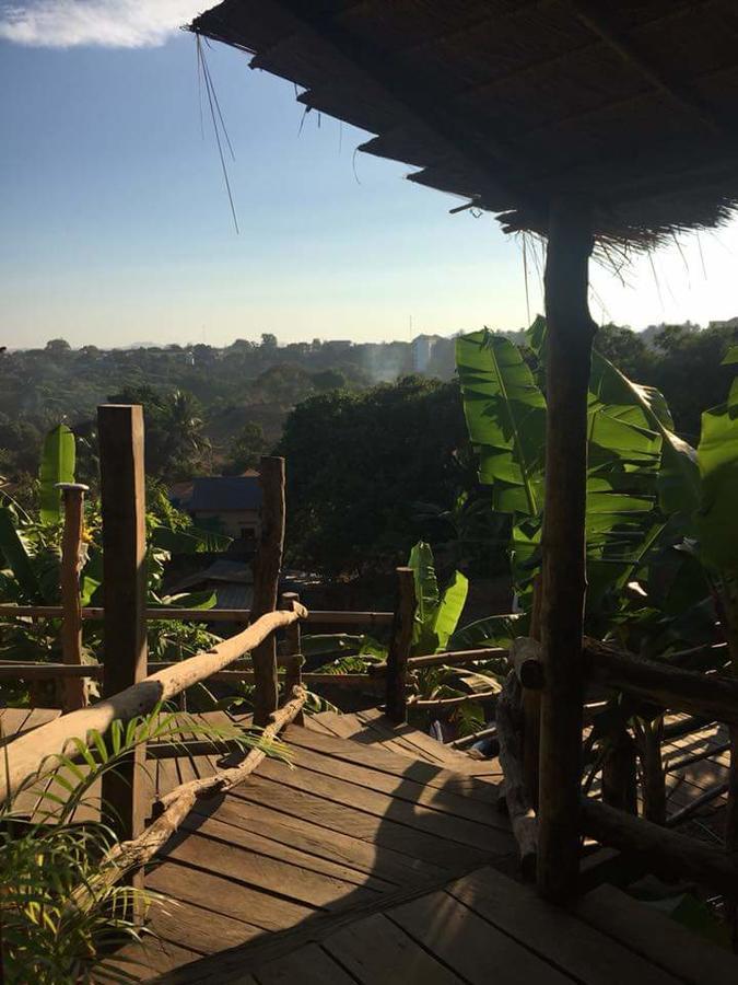 Tree Lodge Banlung Exterior foto